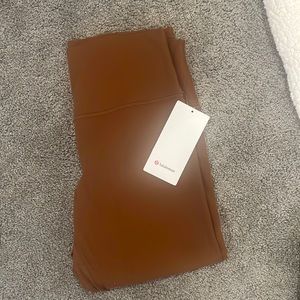 Lululemon Align HR Crop in Brown, Size 14 NWT